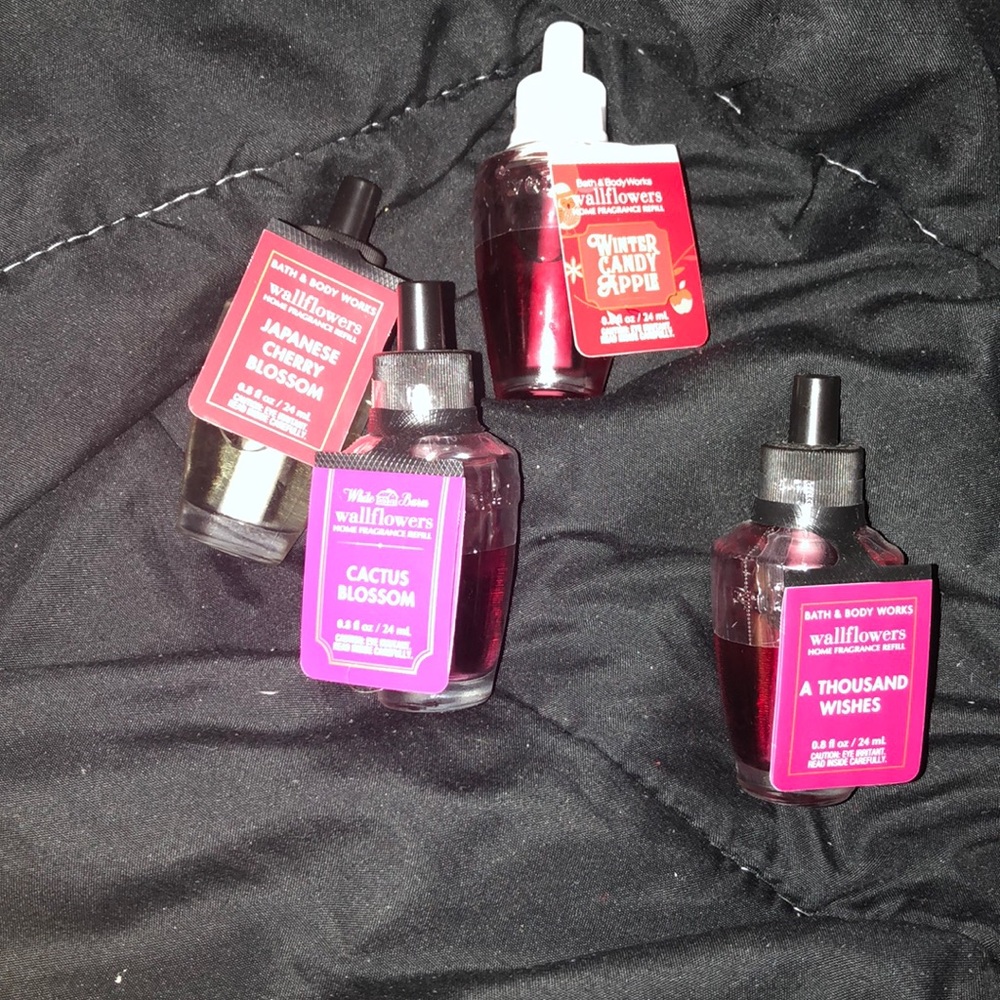 Wallflower refills !!